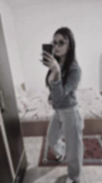 @🥀🖤Ella⚰️🪦