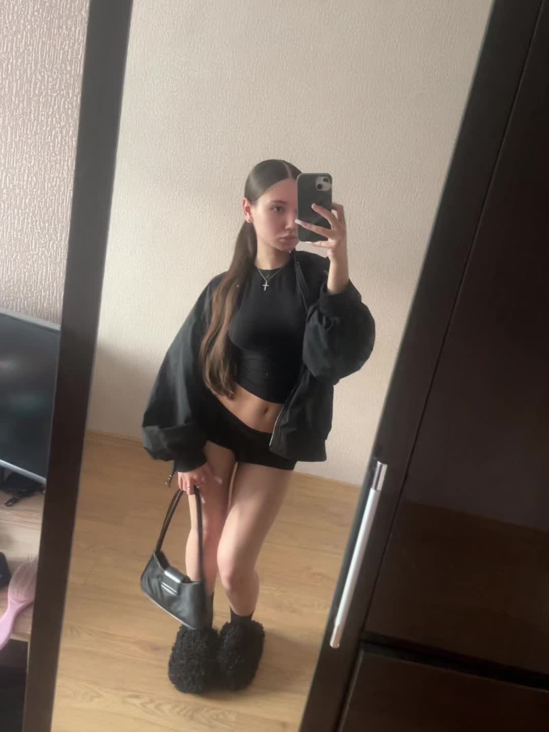 @Гуляяя