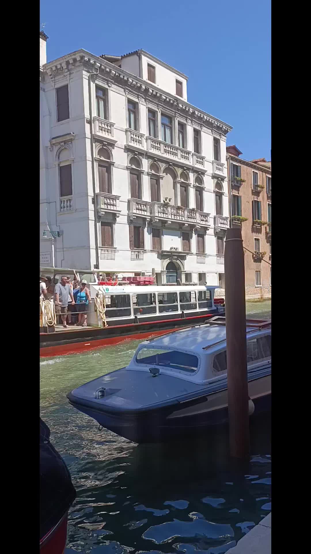 @AutoNina