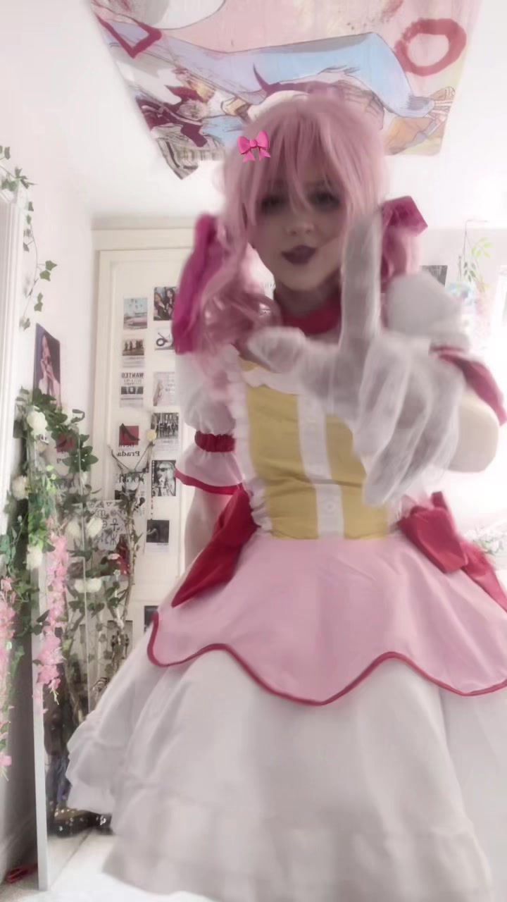 @draculaura_cosplayzz
