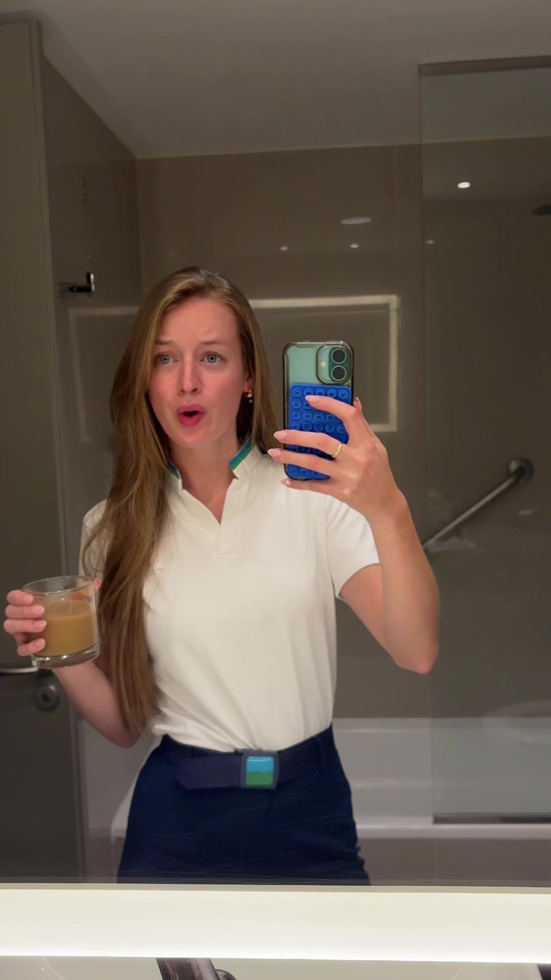 @Ana