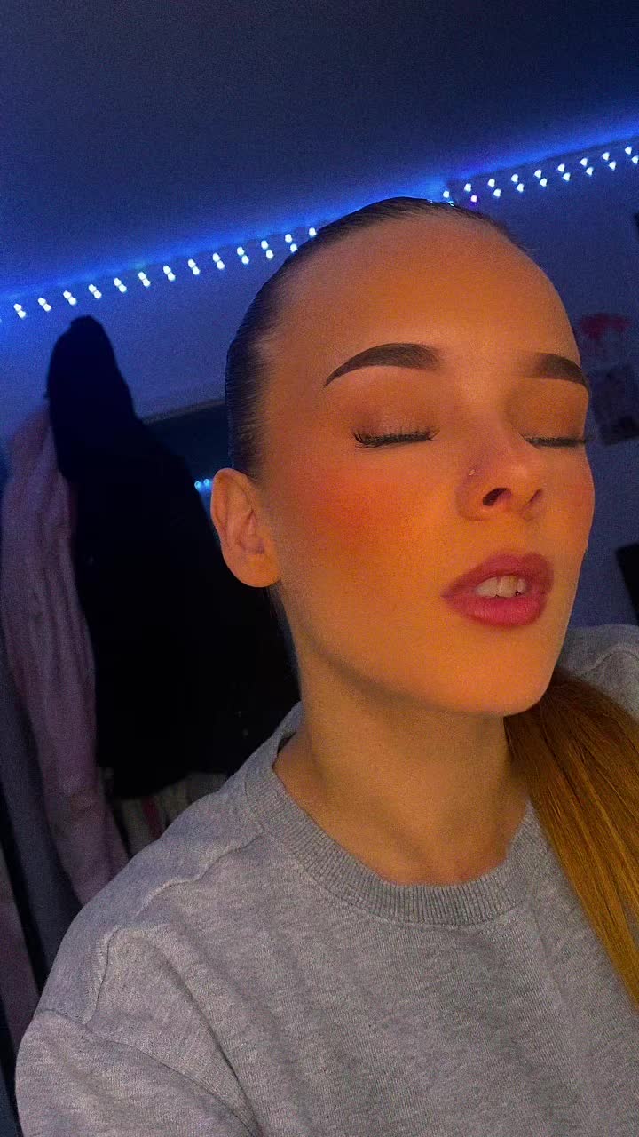 @scarlett_queen030