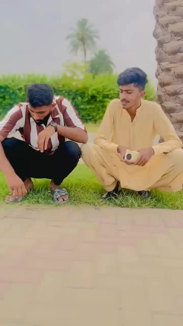 @😂 ملتانی ٹوپی باز 🤪