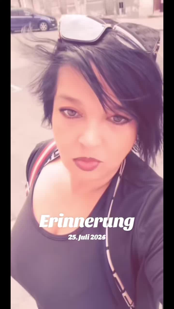 @Alex -Sandra / Frau Elza 😅