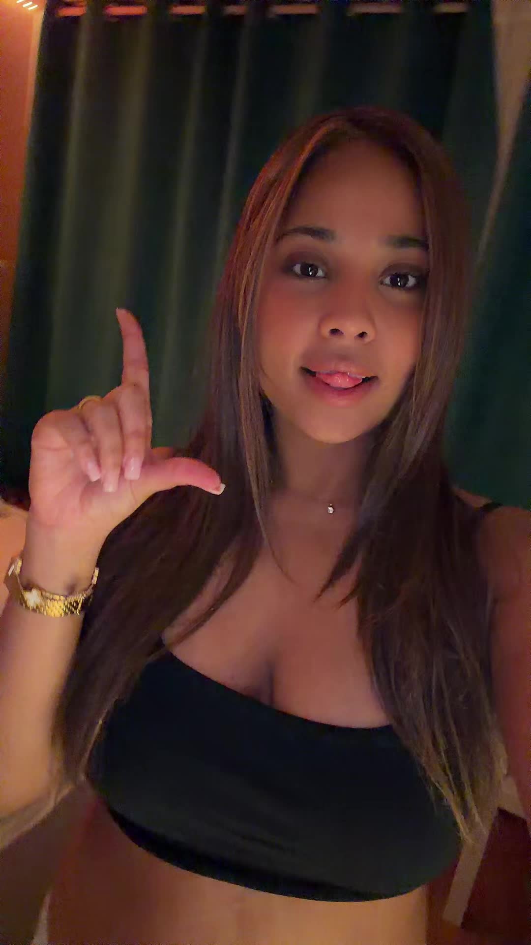 @nines.off