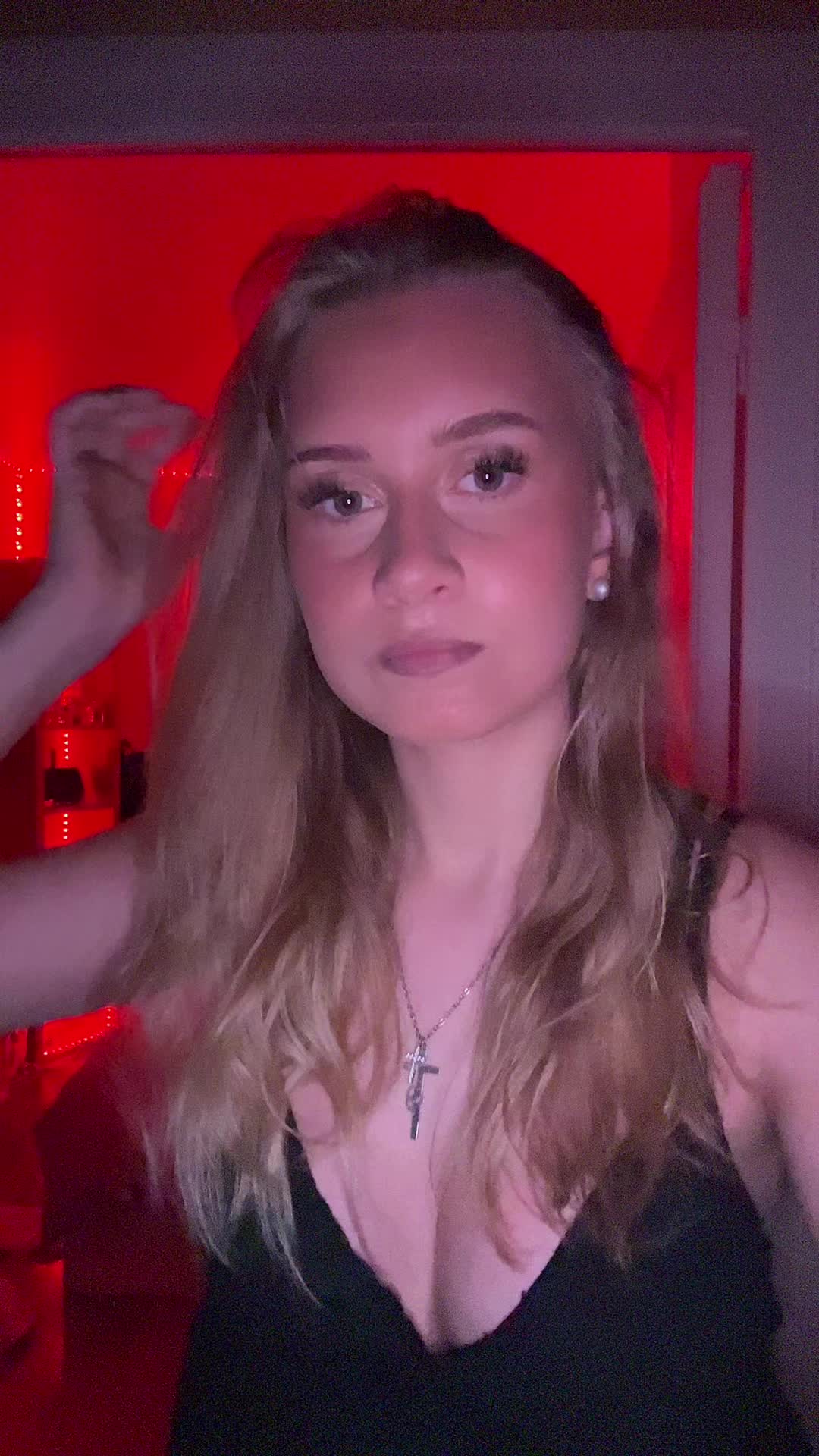 @𝓁𝑒𝒶𝓃𝒶 🫶🏼