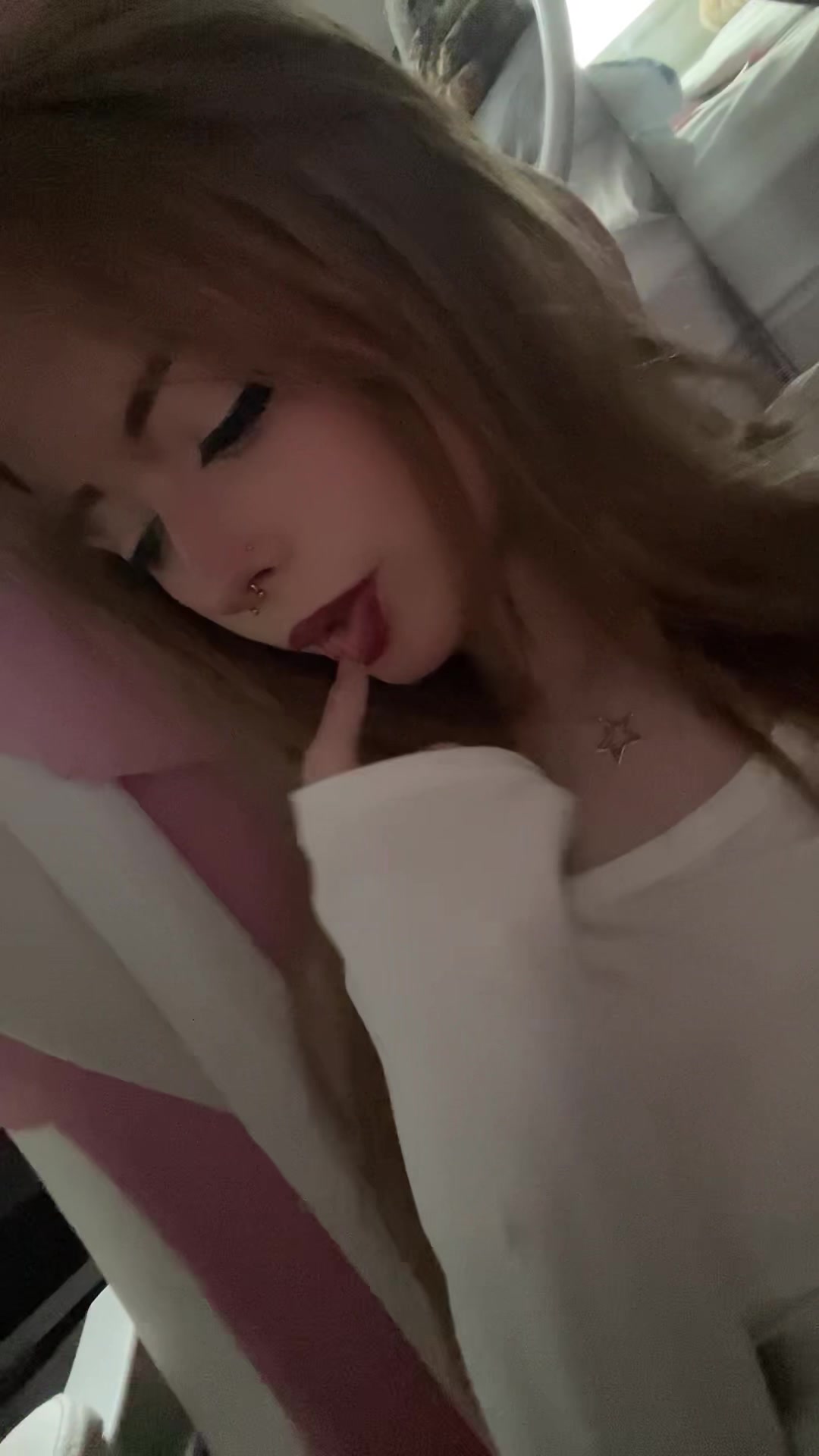 @🐰