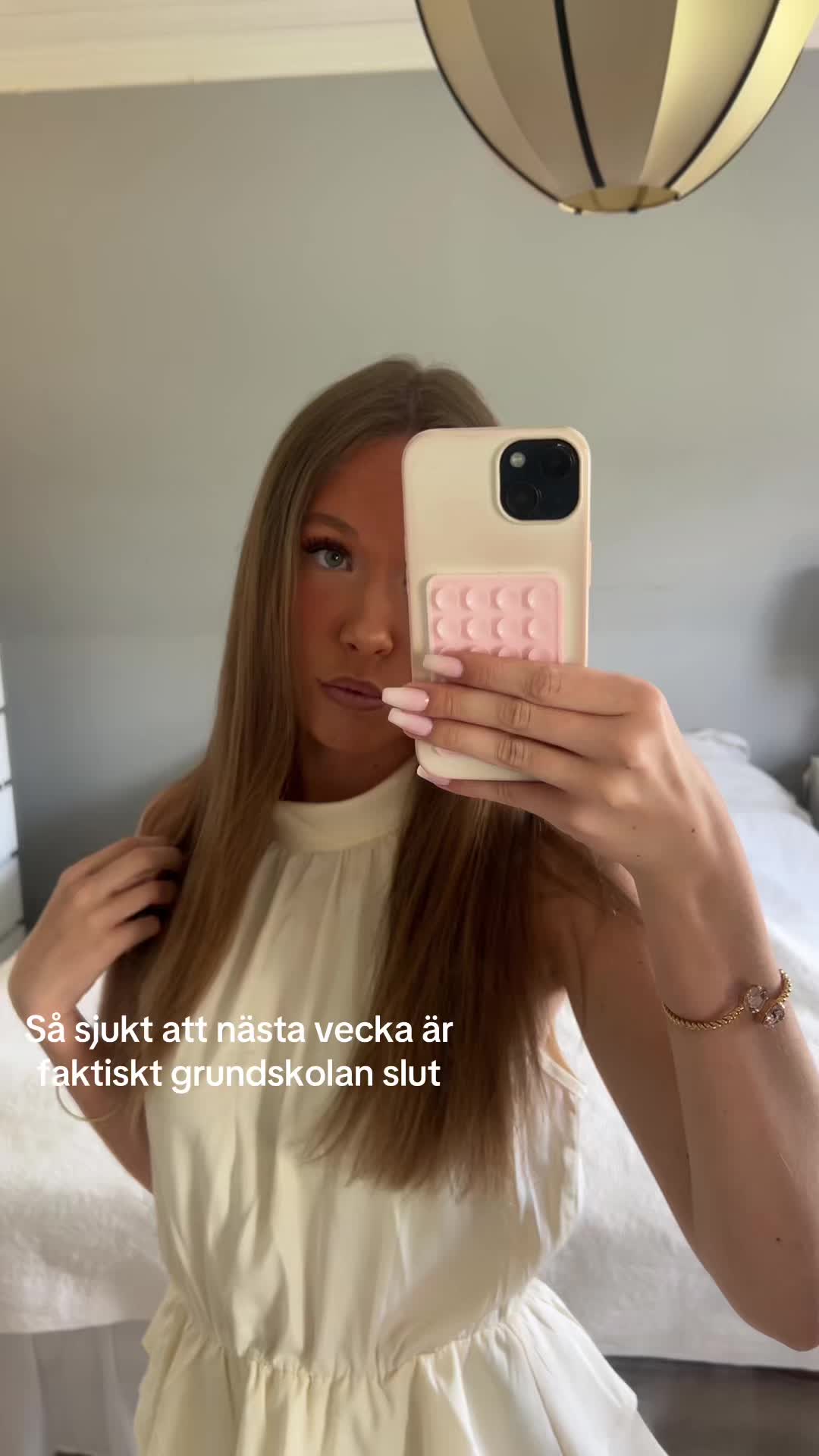 @Juliaa