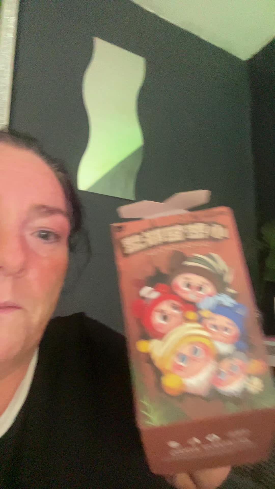 @xxx Lisa proud mother of 7 xx