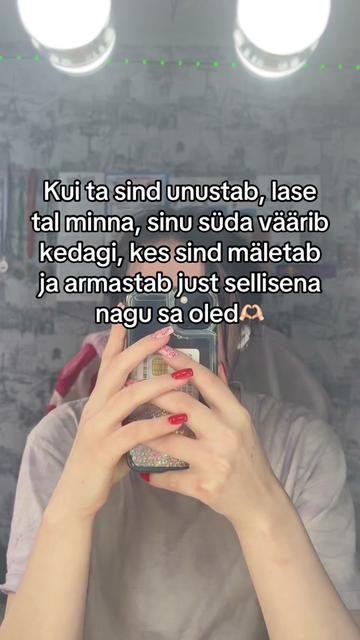@🧚🏻&zwj;♀️✨