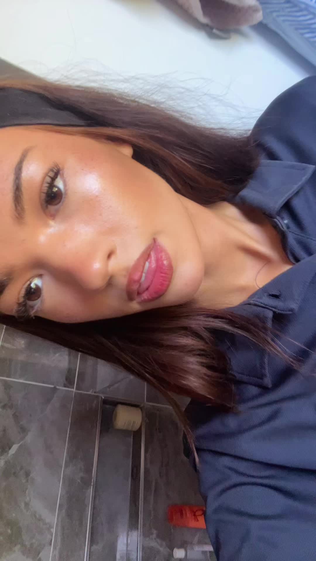 @sensitive_young_man2