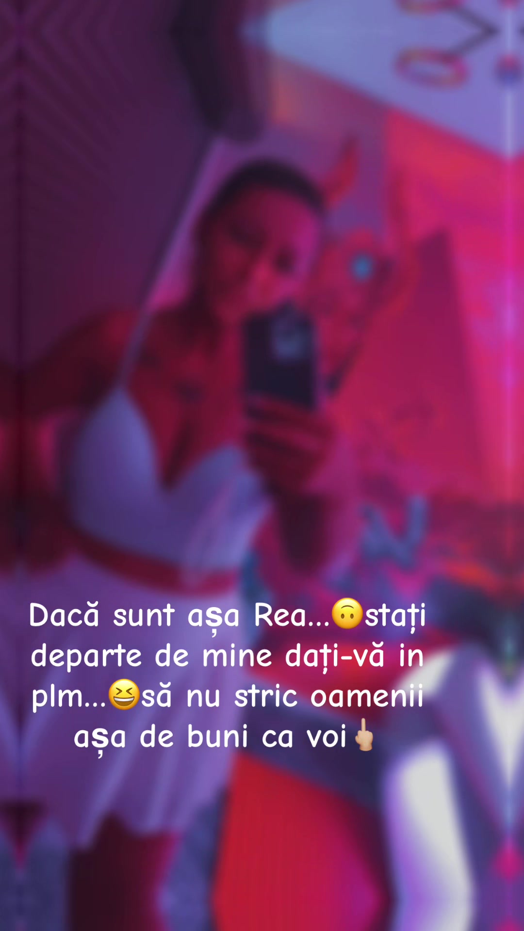 @🫧 𝓡𝓸𝔁𝔂🫧