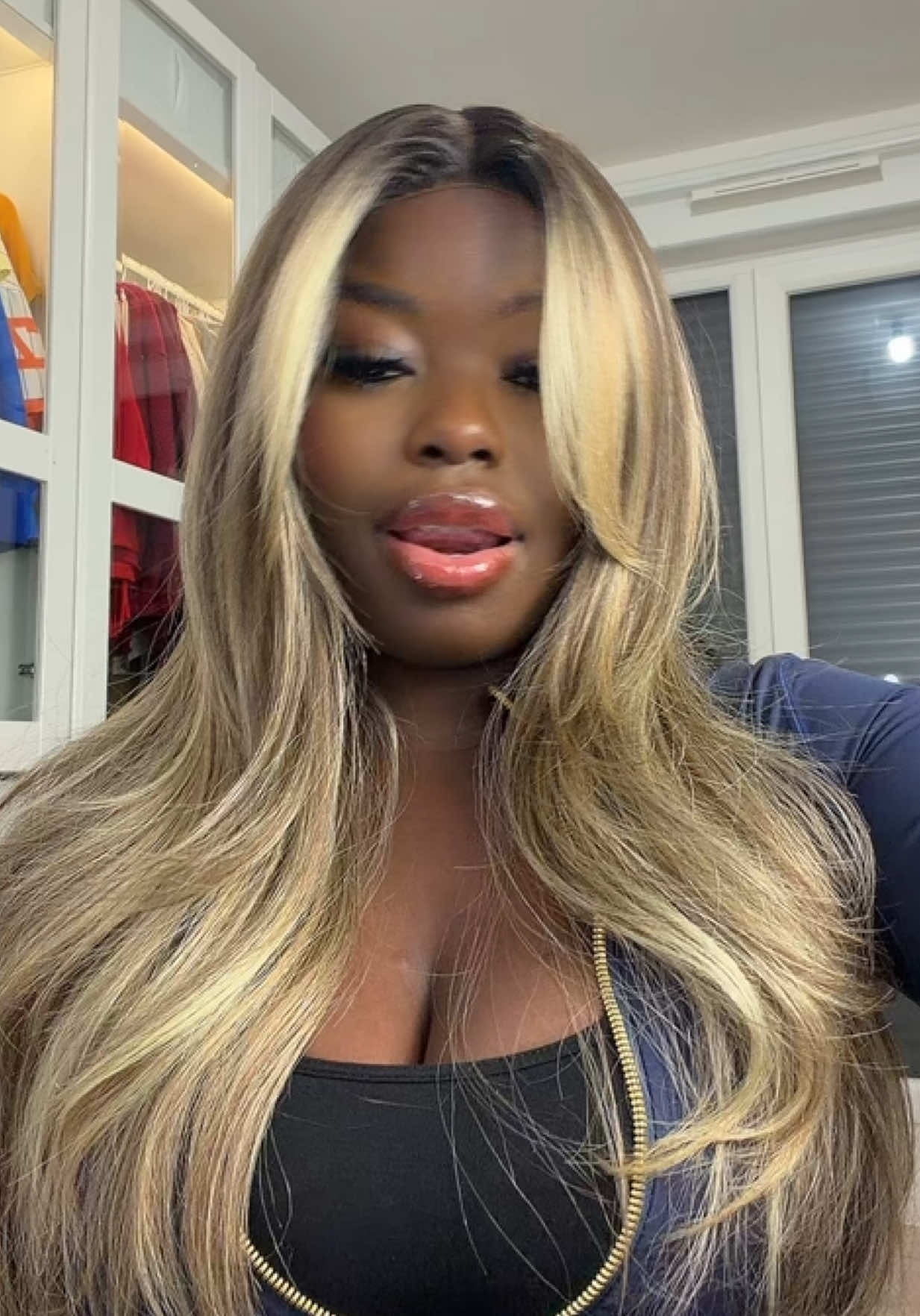 @𝔅𝔯𝔞𝔱𝔷 🦦