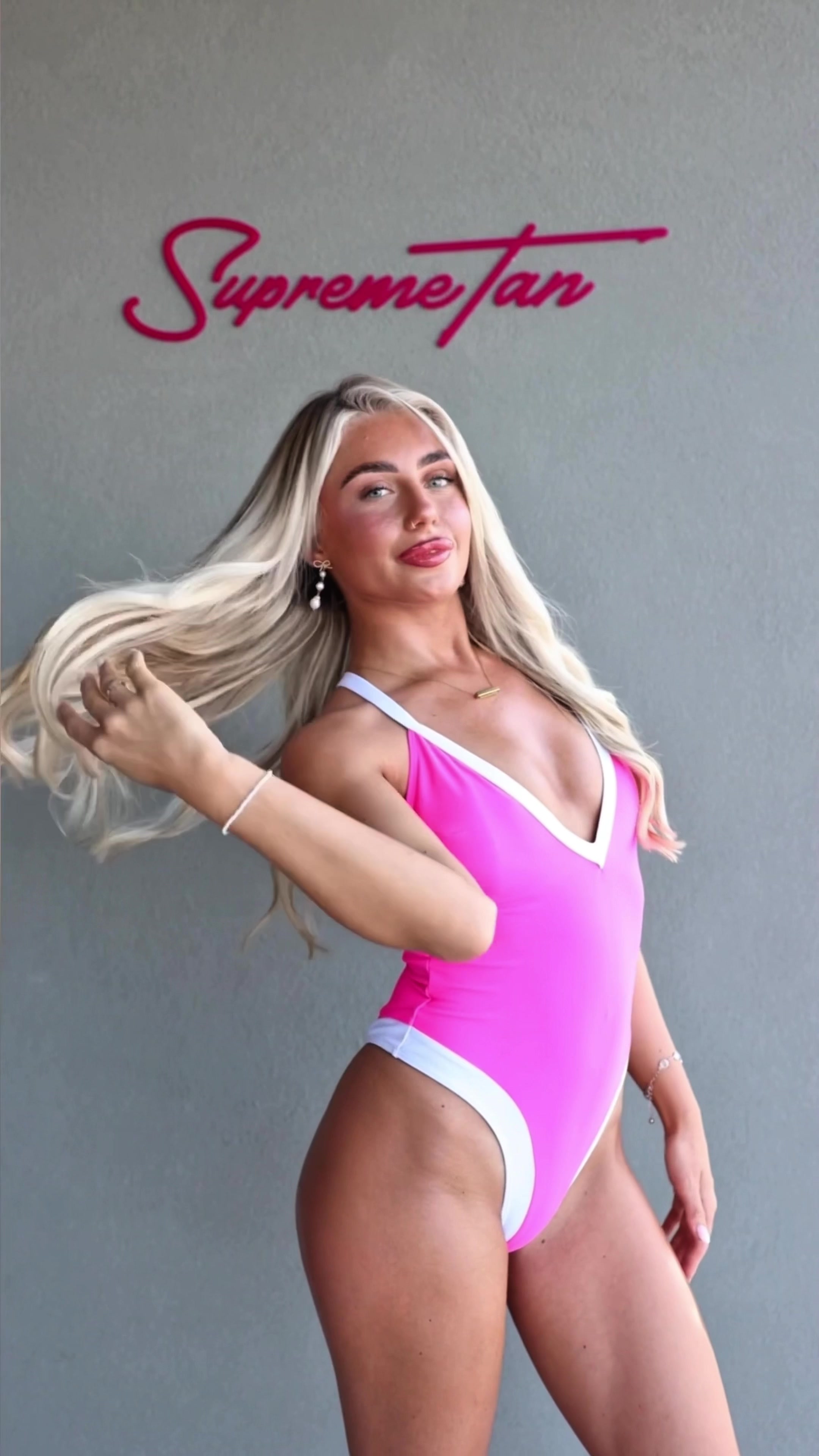 @SupremeTan