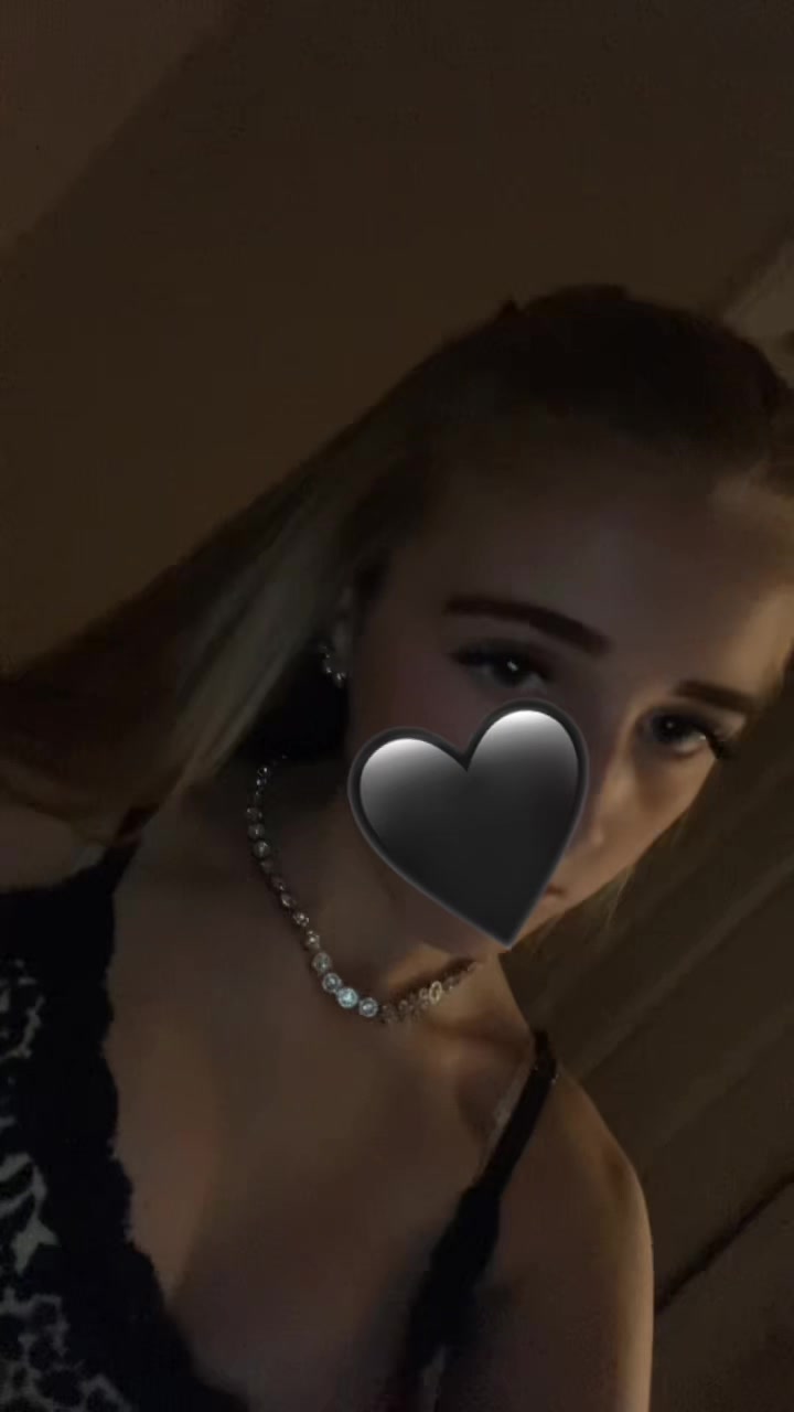 @𝐈.𝐌 🪭🥂🍒