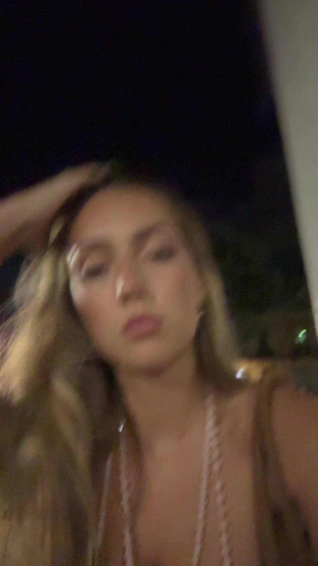 @🦢