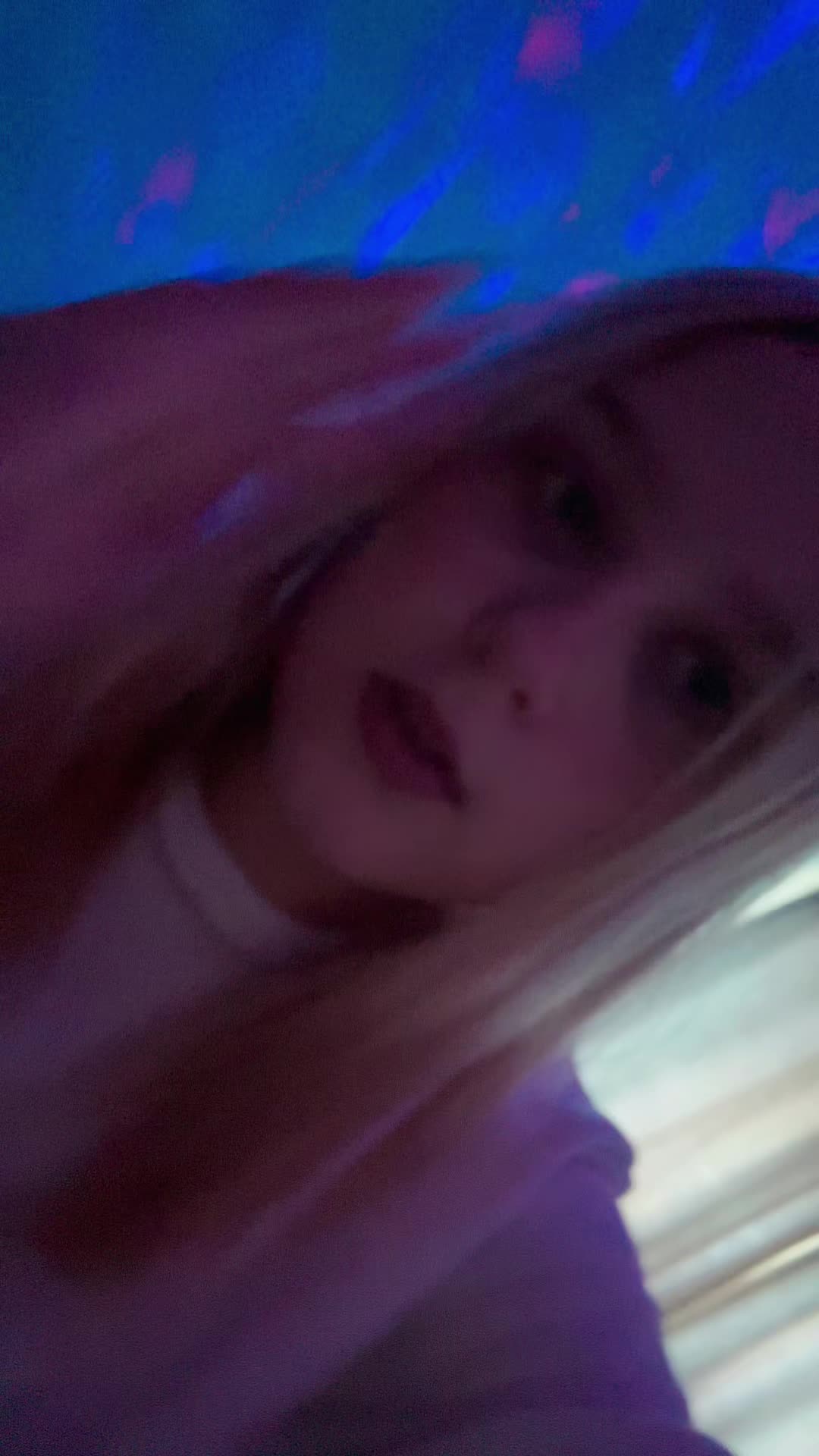 @lilly isobel x