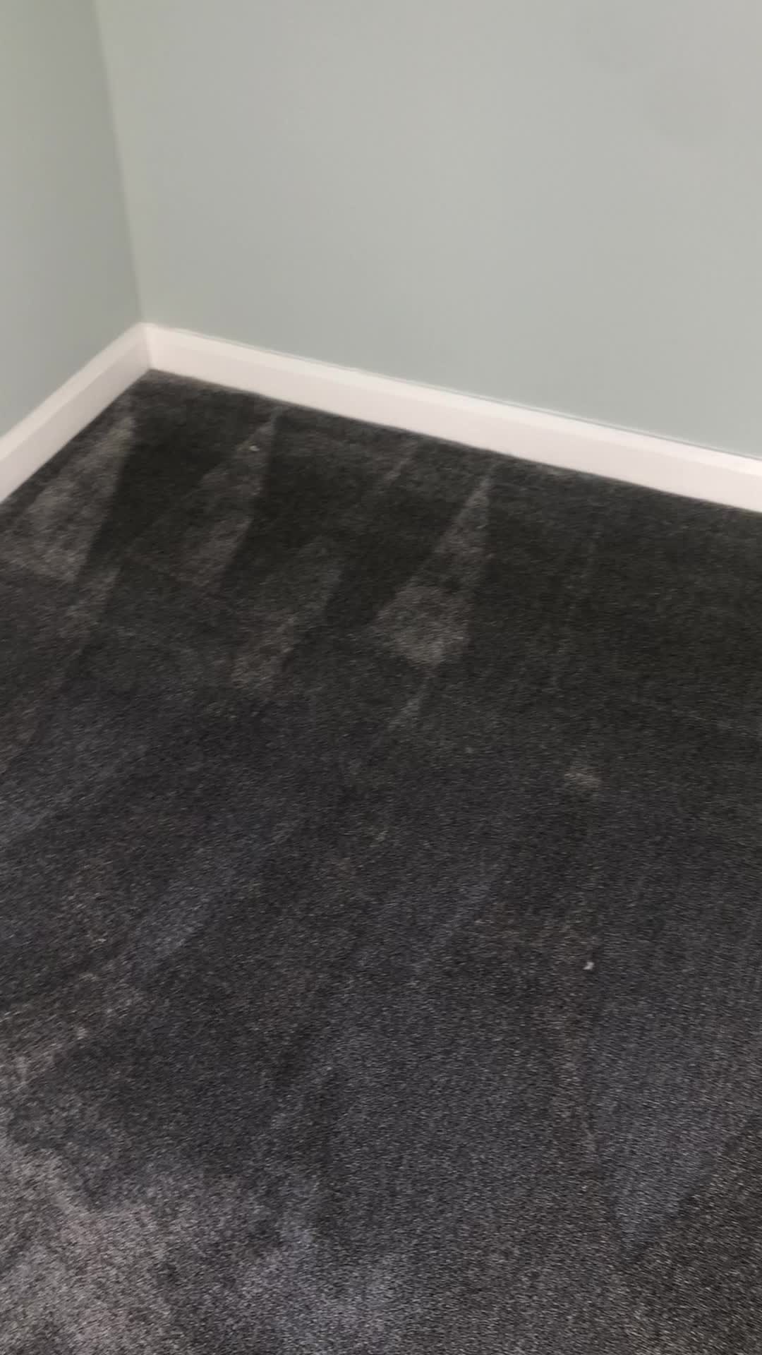 @Local lay flooring
