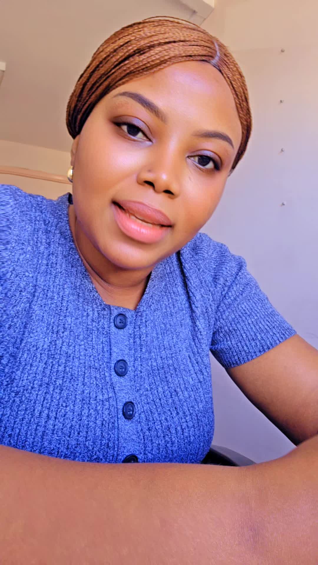 @NHYIRA PAPABI ( HEADMISTRESS)