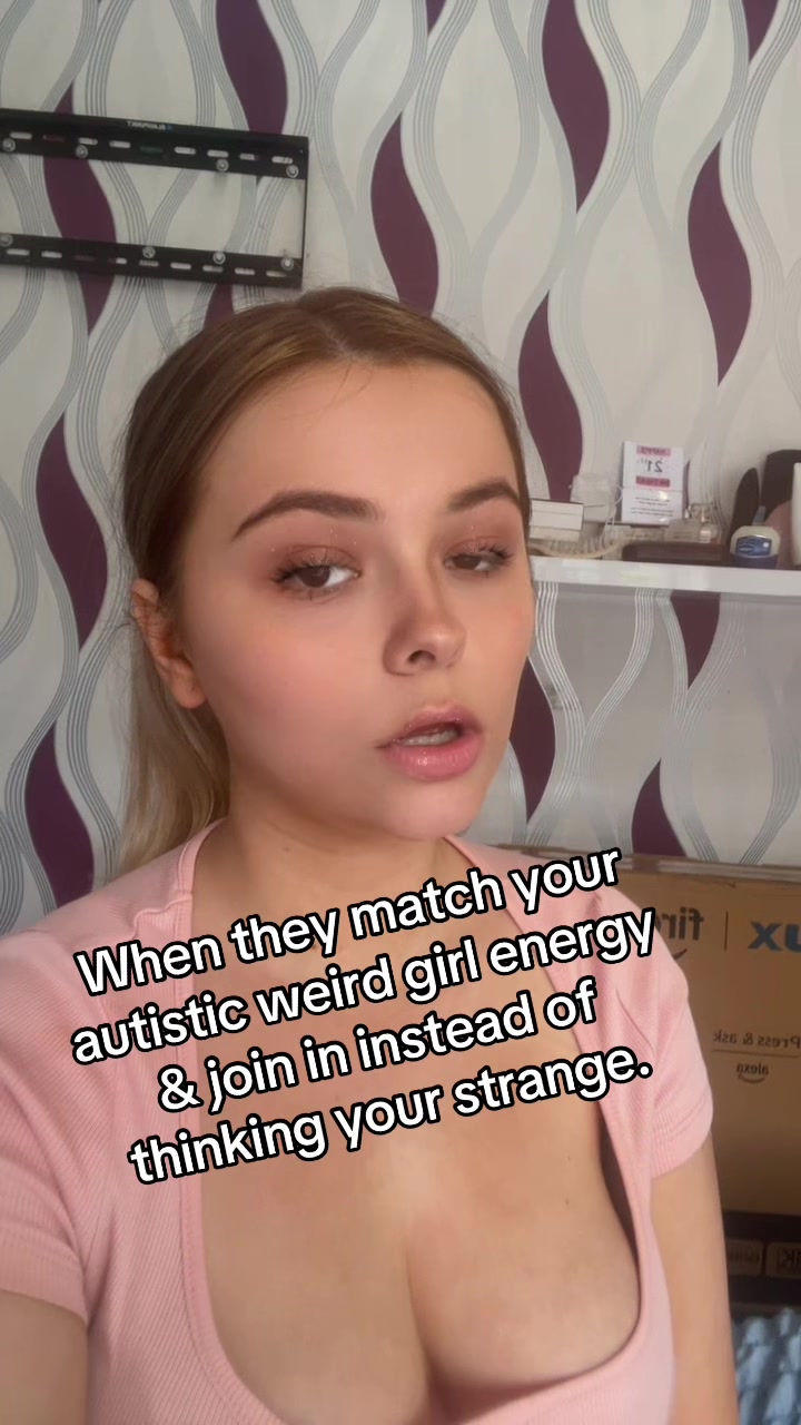@Elliestoresx