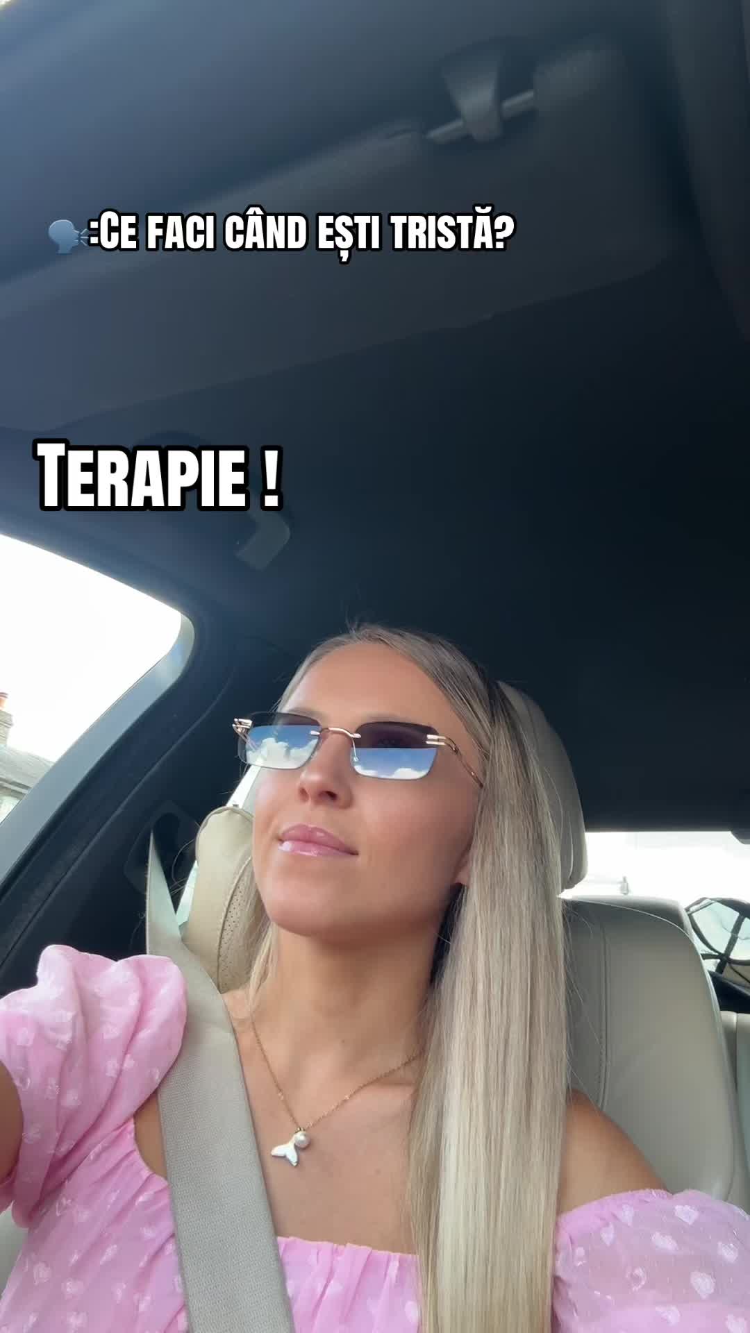 @Claudia Alexandra