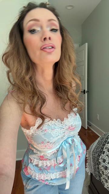 @crissyoutlaw