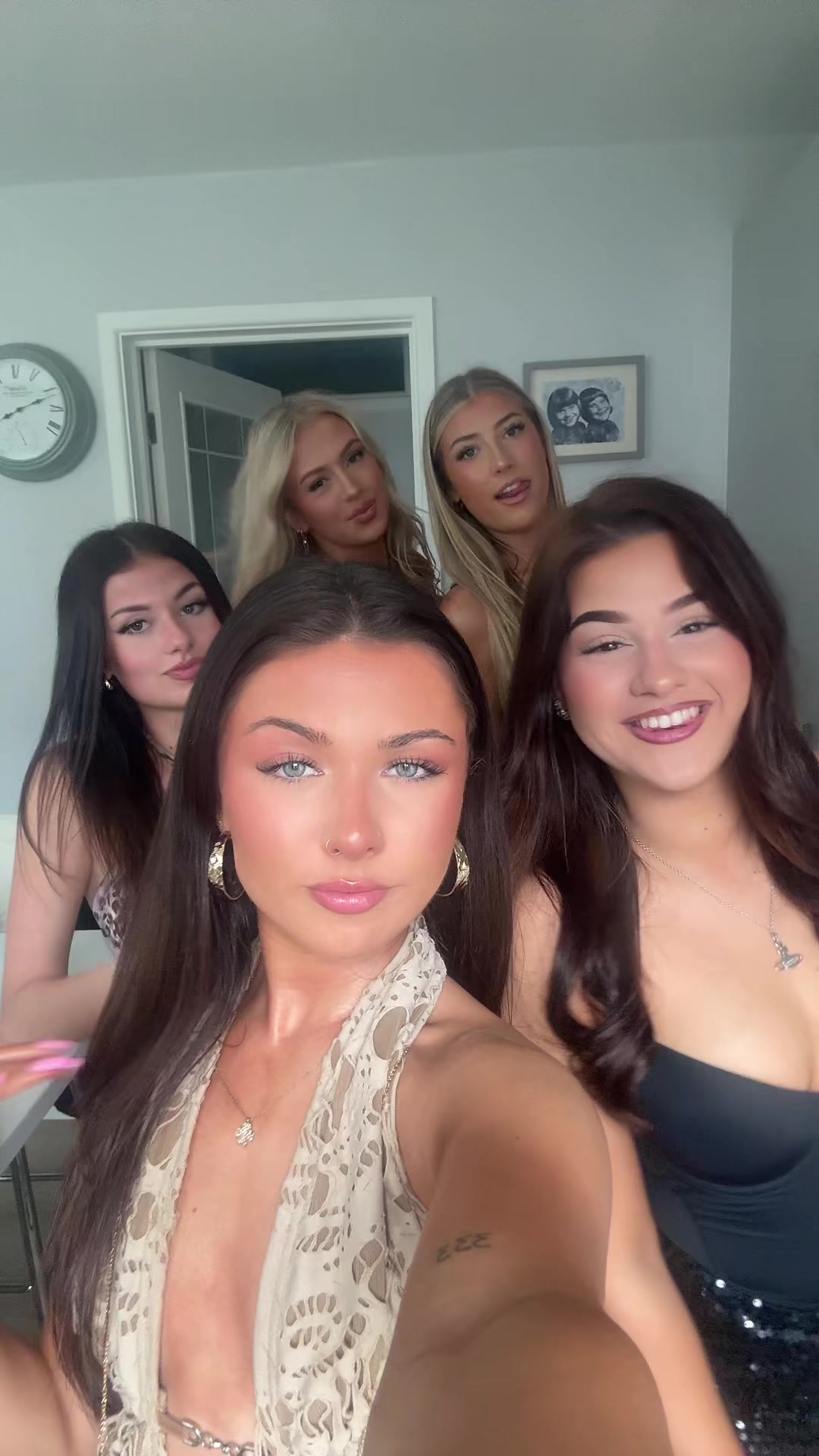 @Ava Morgan