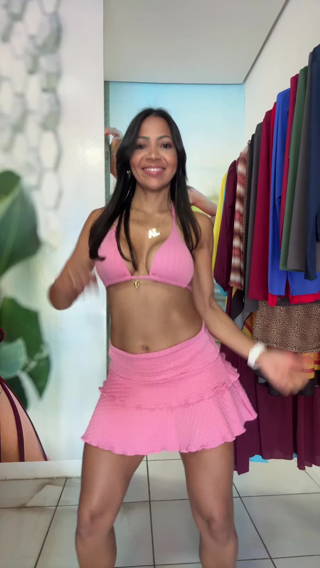 @Ana Lucia