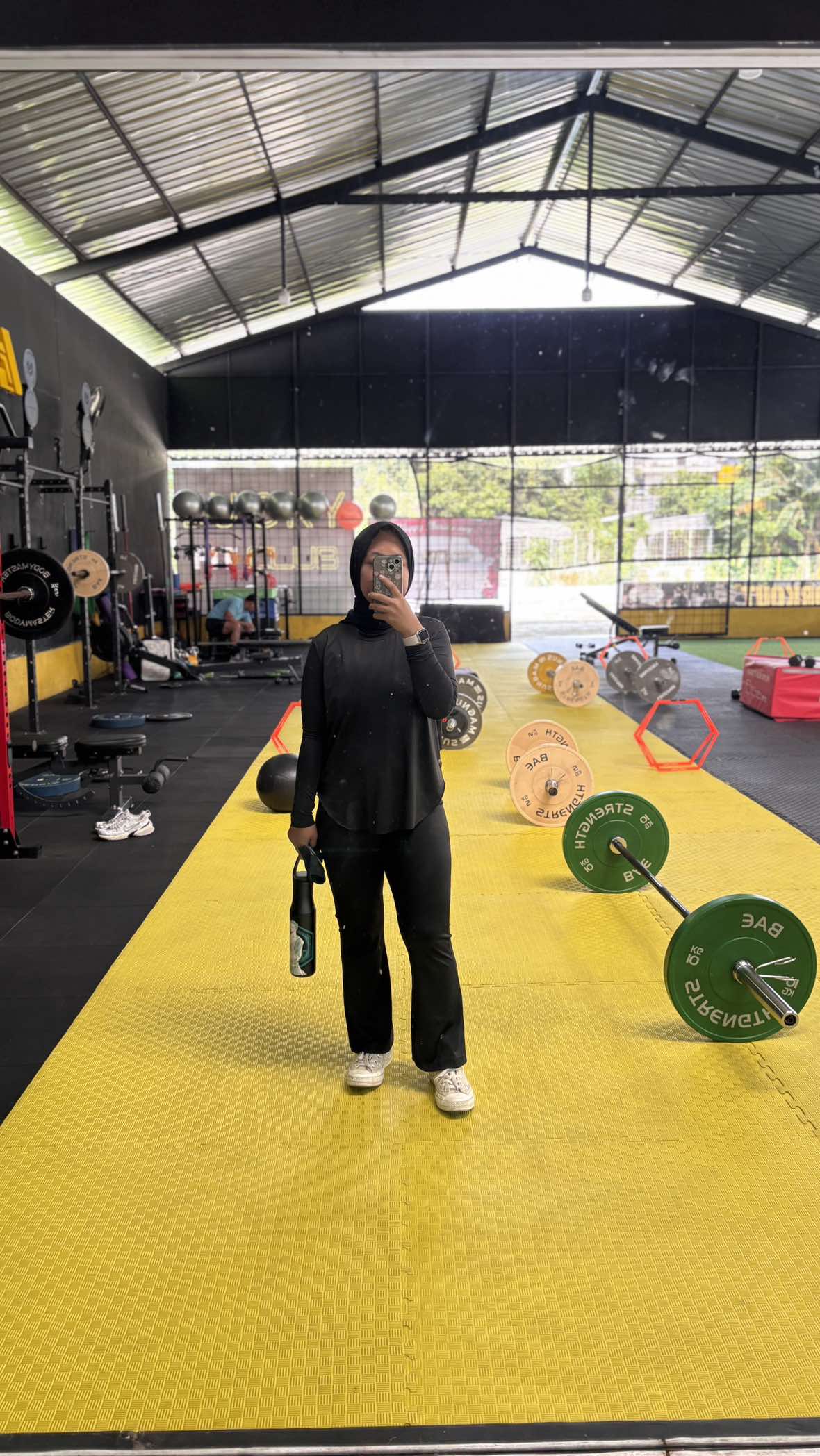 @urworkoutmate