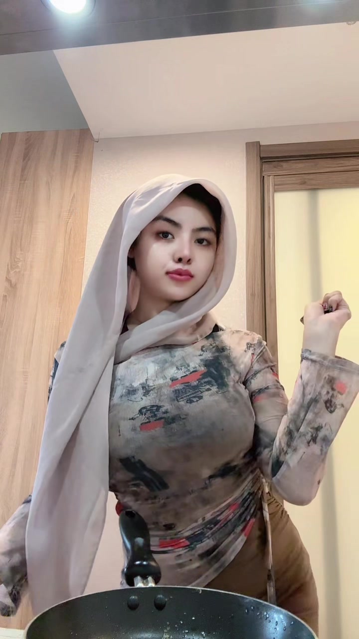 @Nadyavittt
