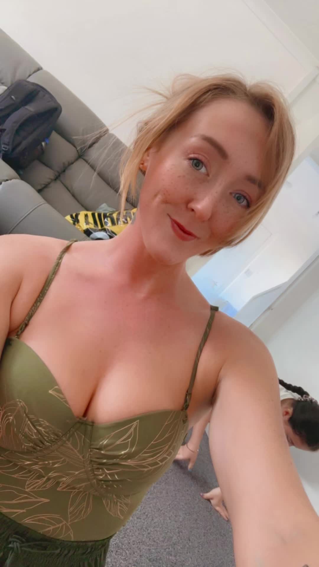 @amyduffstar