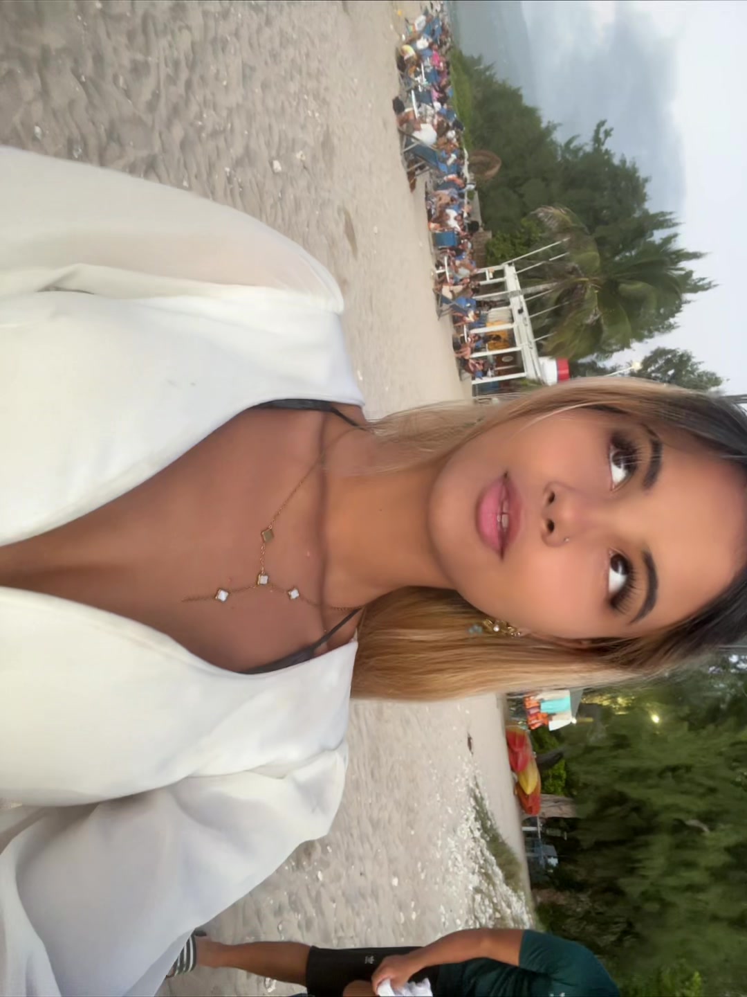 @Roro&rsquo;🇷🇪