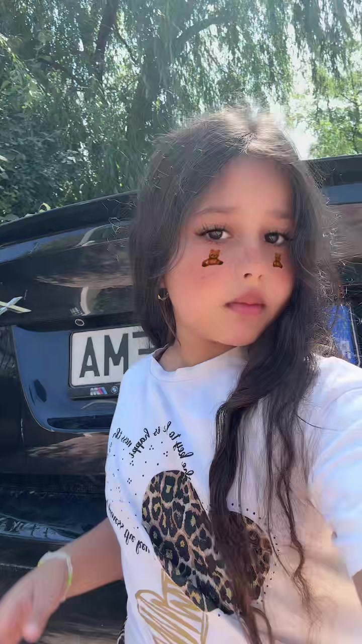 @Ema🩷🍒