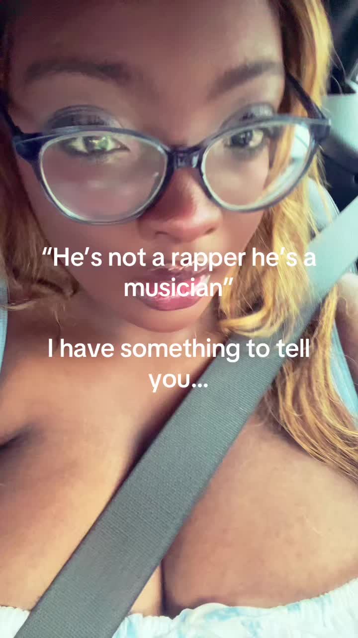 @Monae