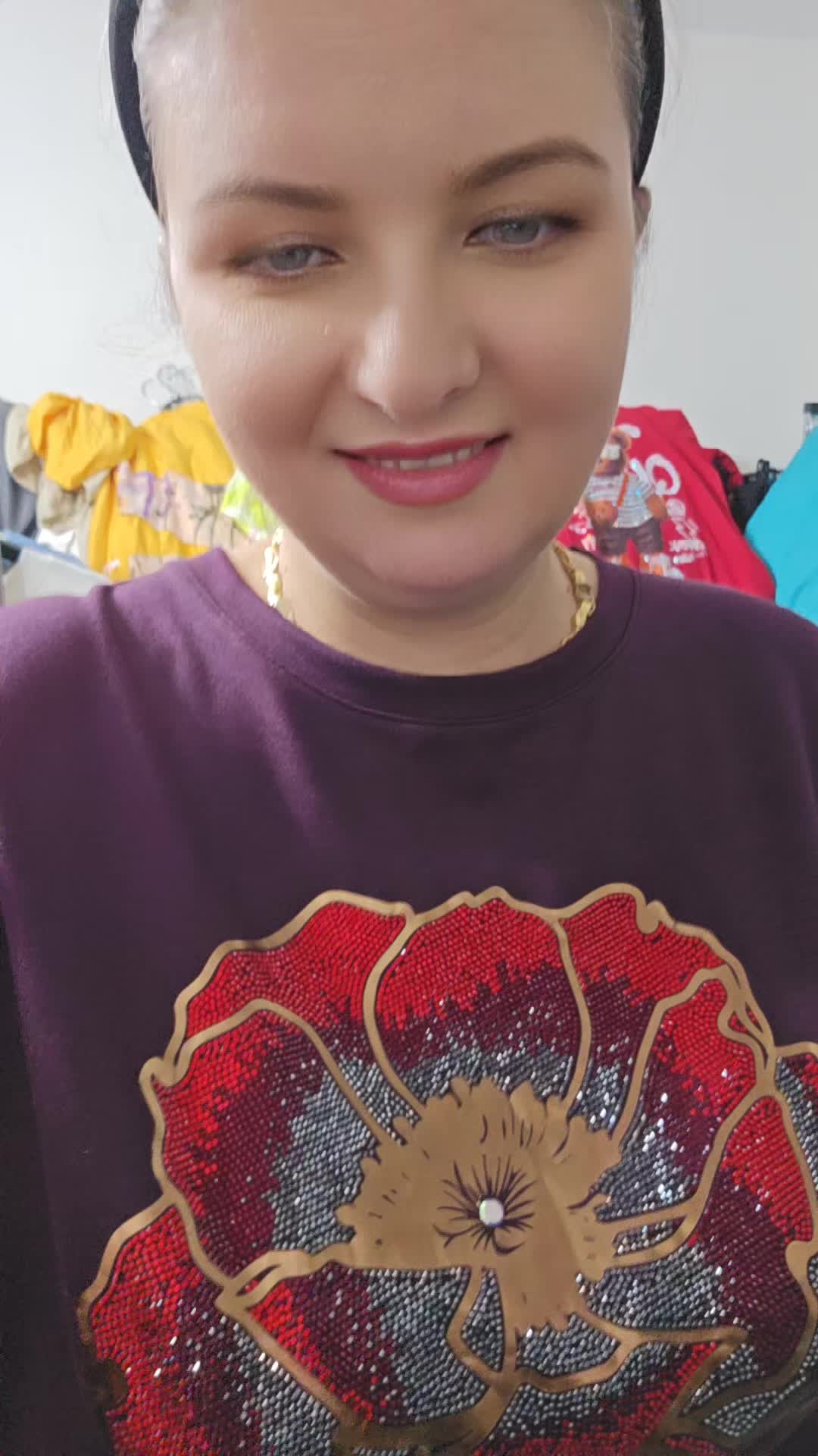 @nicoletaismail