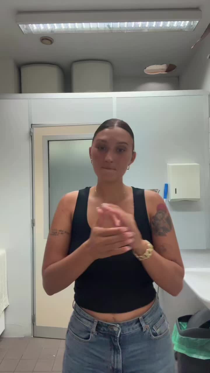 @SOYCANII🥥
