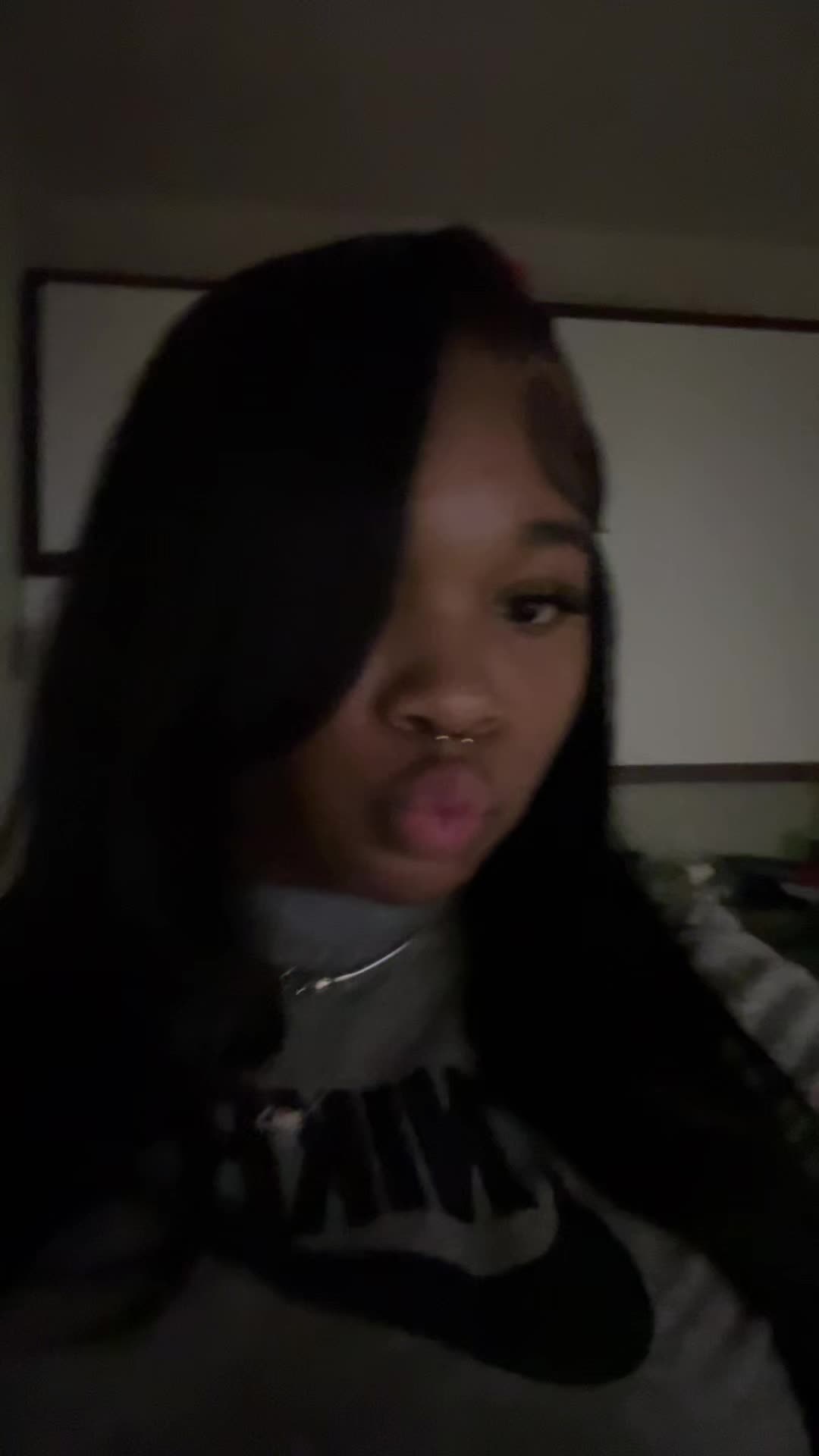 @️