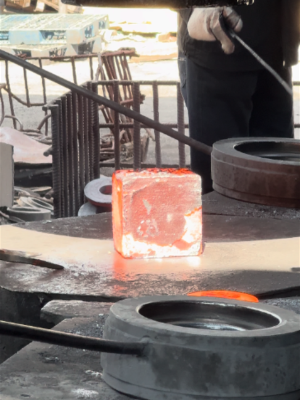 @Global Forge Hub