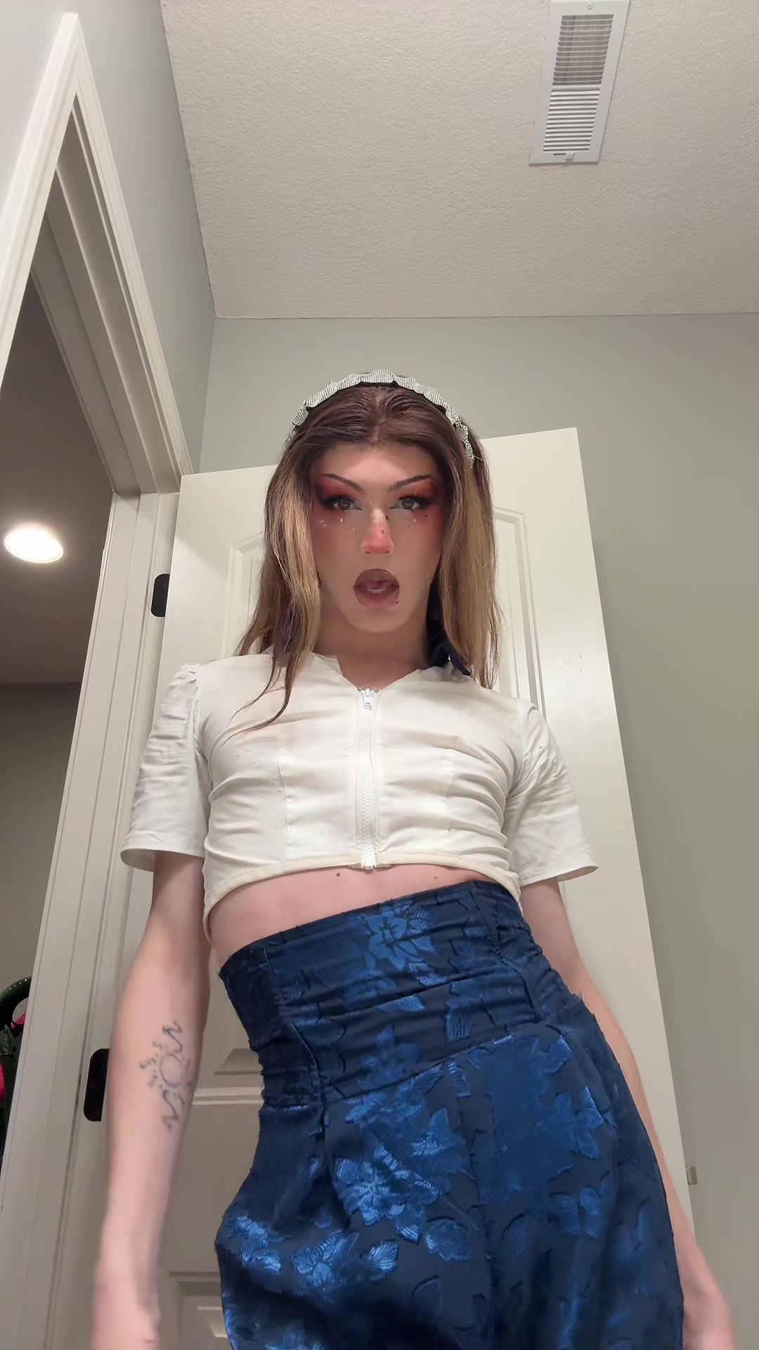 @⭐️HibiscusBonesTikTok💋