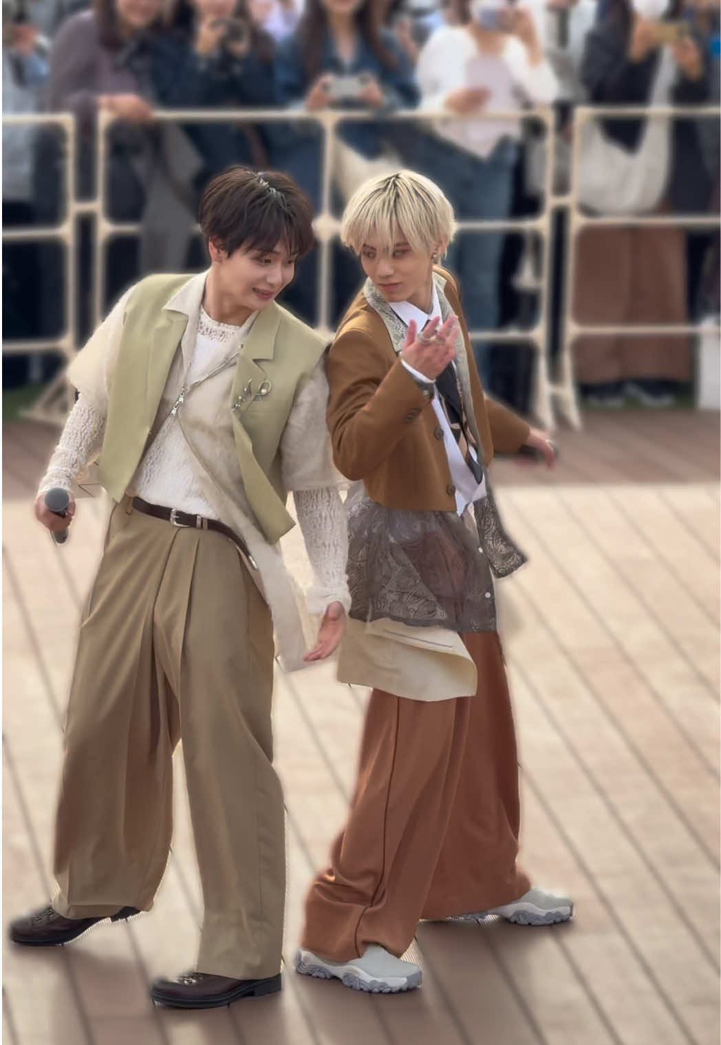 @りよ