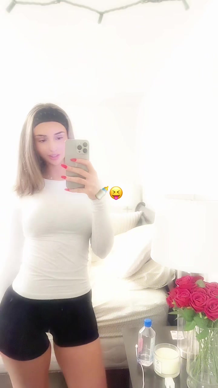 @🎀E🧸