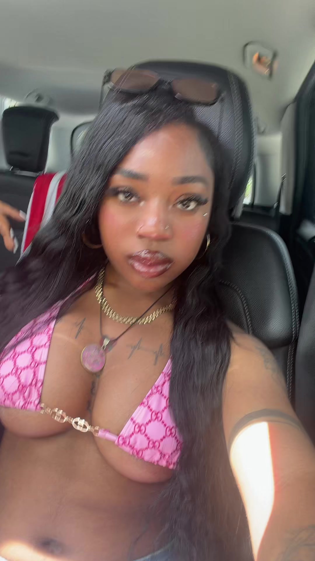 @PrettyTrapz 🦊