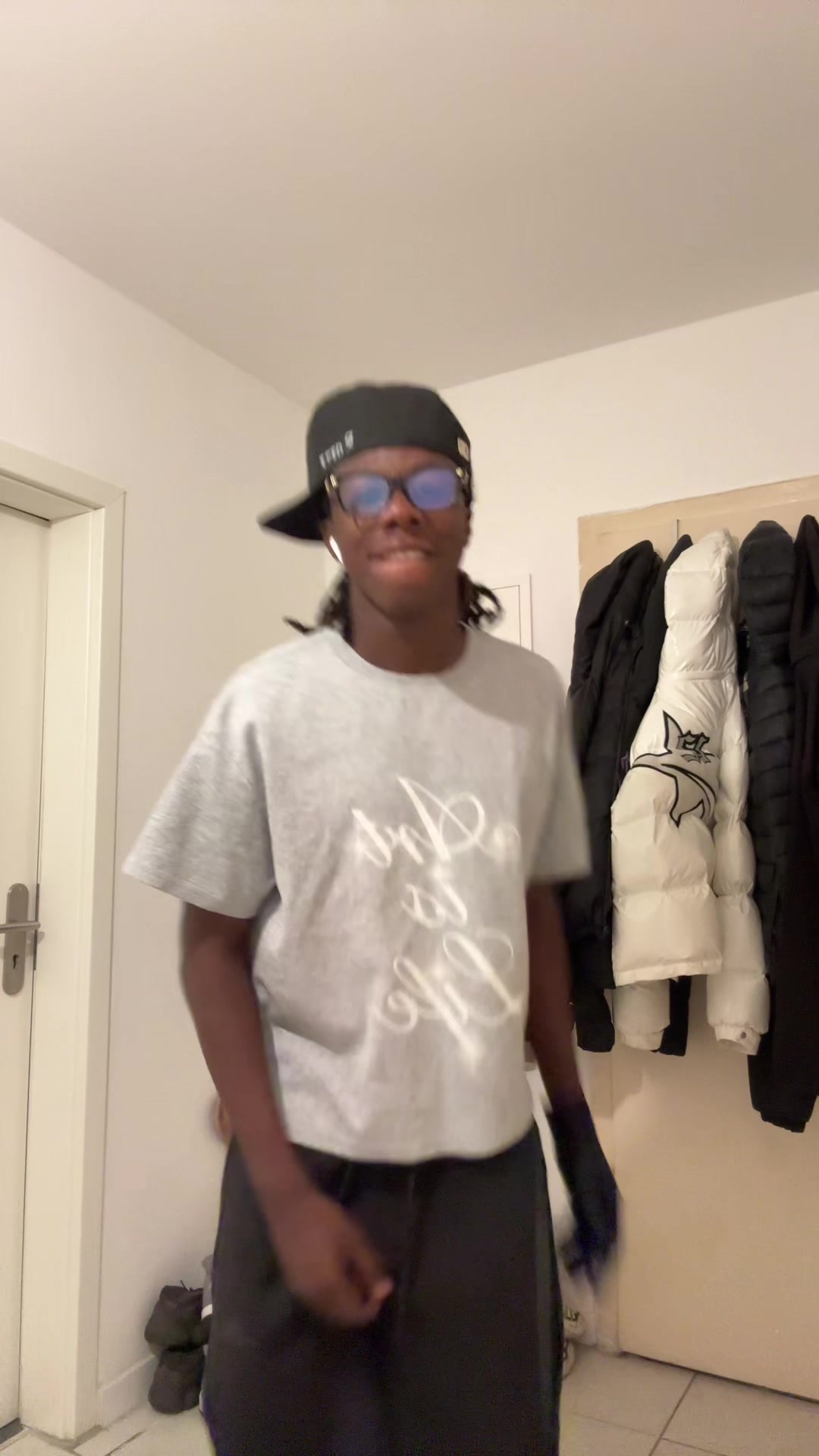 @Razzz