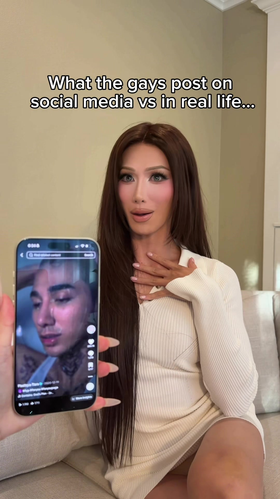 @Plastique Tiara