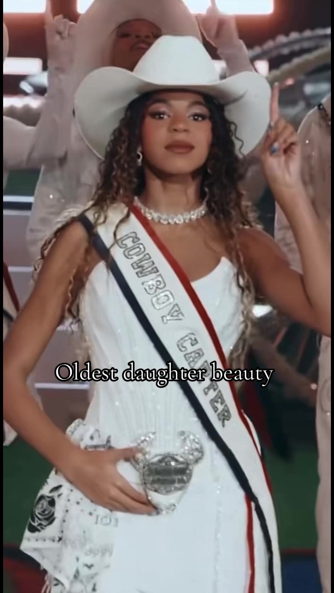 @𝐈𝐯𝐲𝐬 𝐰𝐨𝐫𝐥𝐝🤍