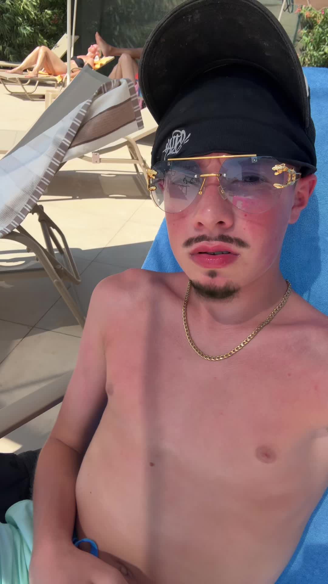 @Alfie ™️