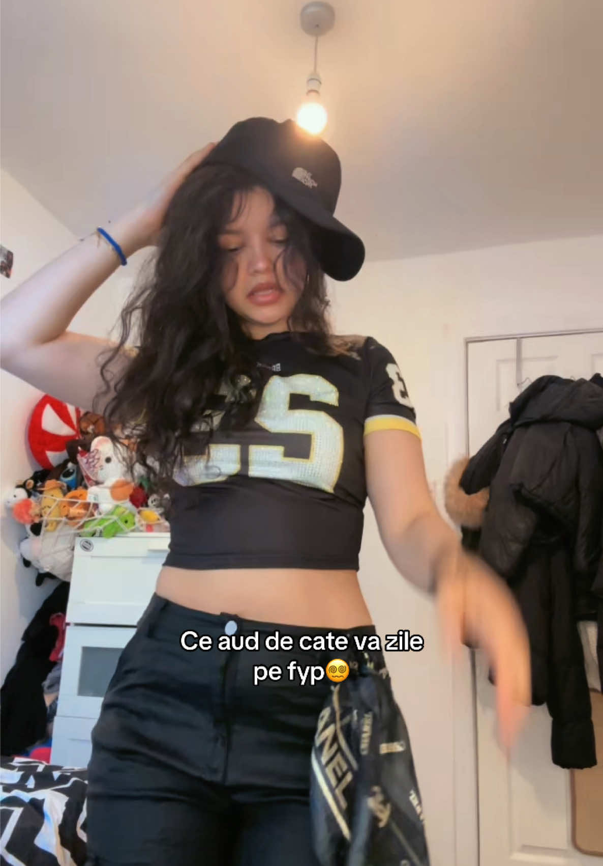 @Creațaa🎀