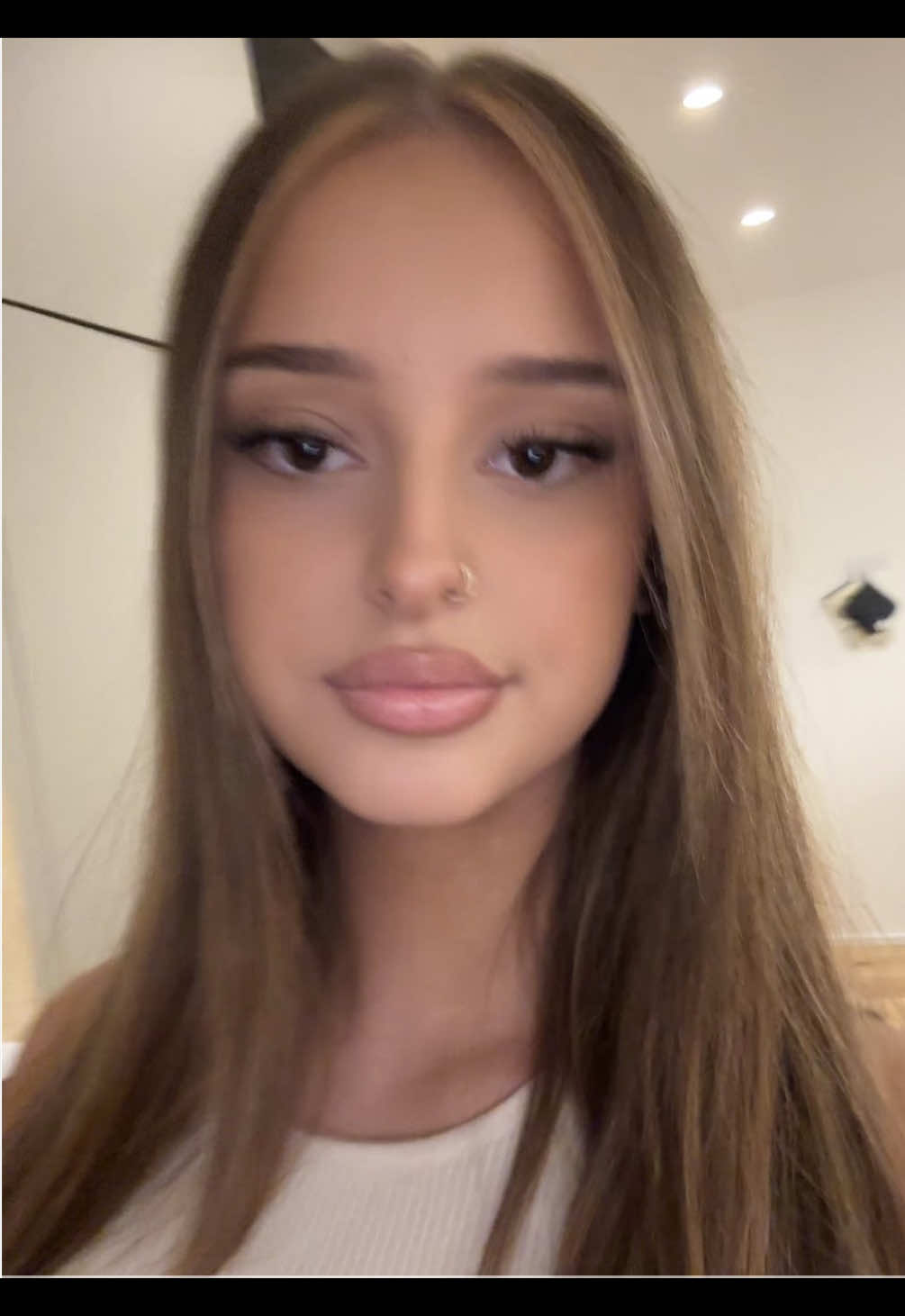 @𝐋𝐎𝐑𝐄𝐒𝐀