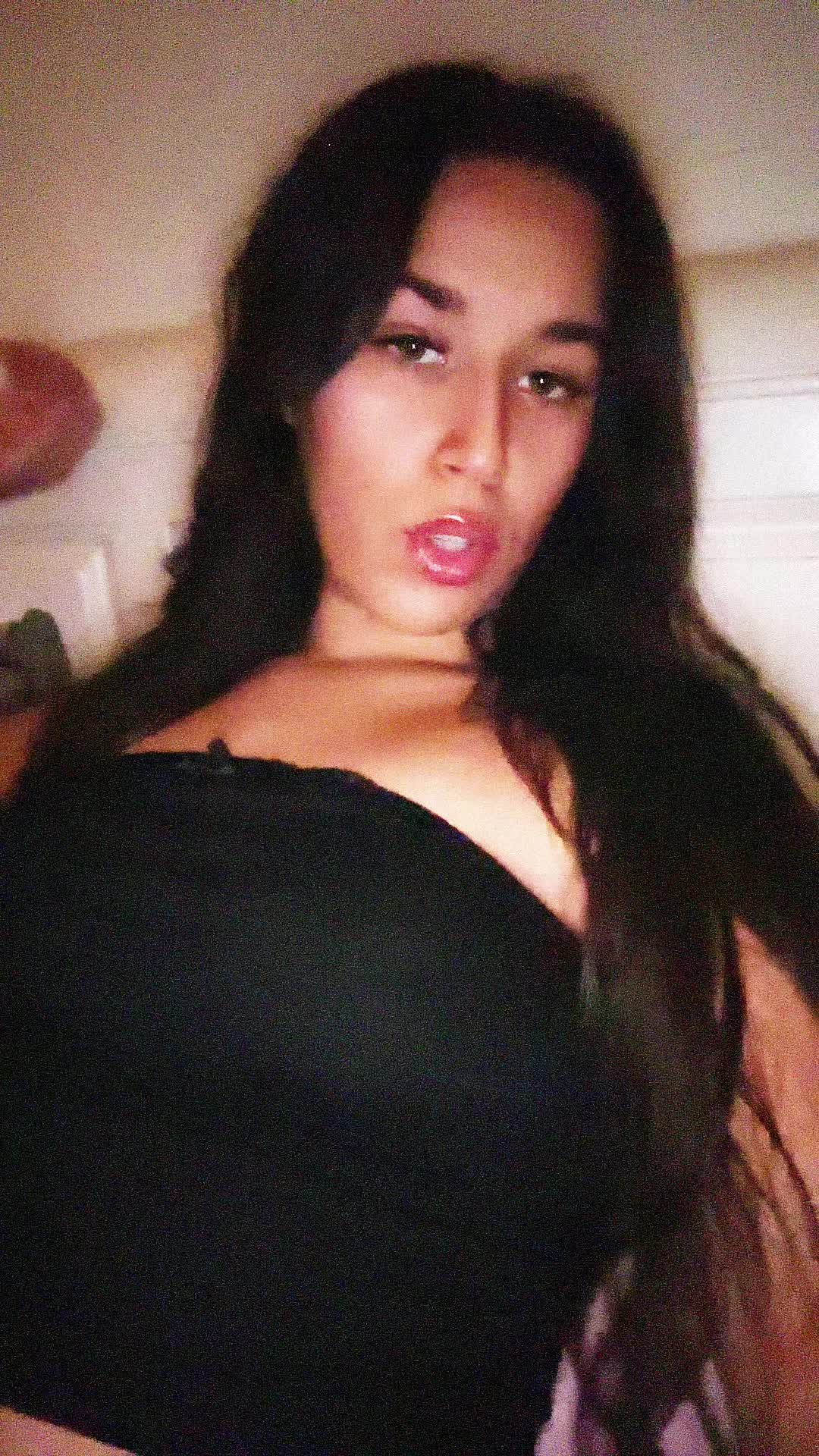 @Monique