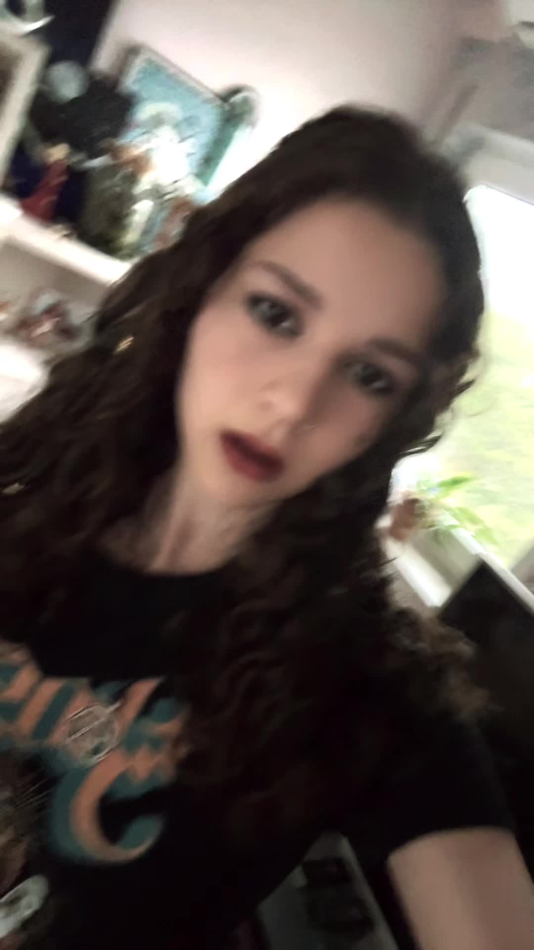 @€mily 🇩🇪🥥⛧